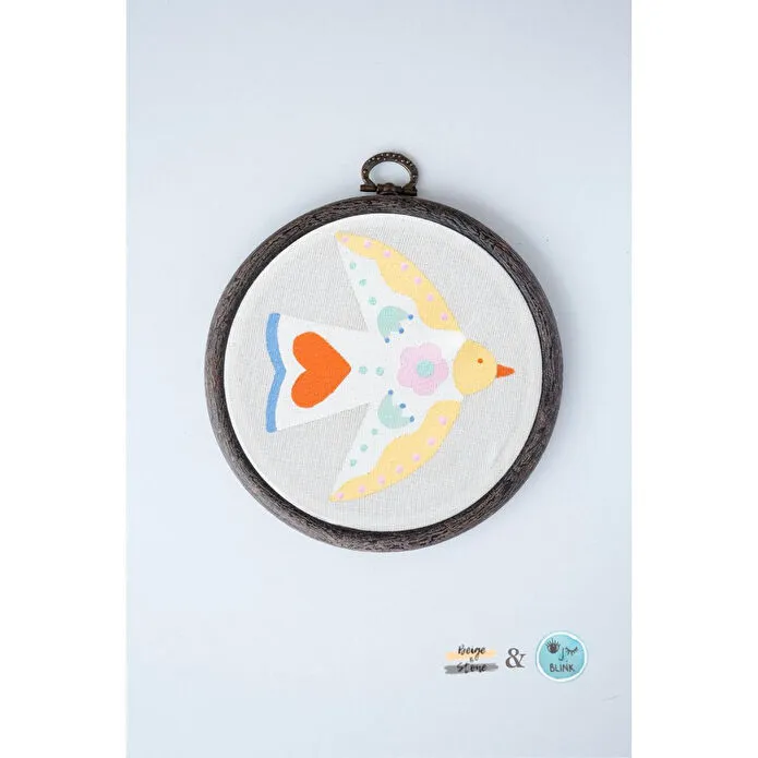 Beige & Stone X Blink Studio Colour Like Never Before Yetişkin Figürleri Kasnak Boyama Seti