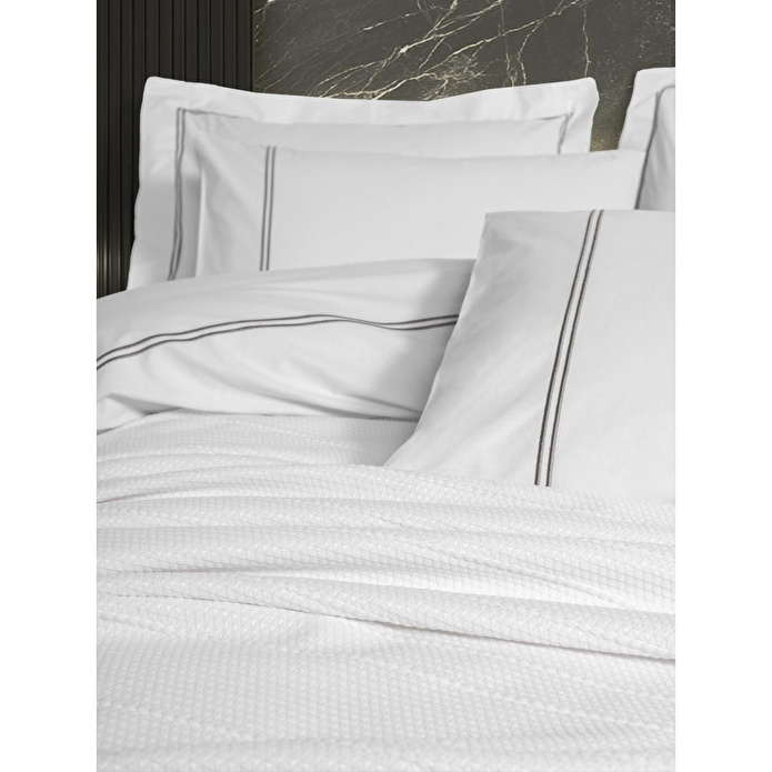 Cotton Box Classic Çeyizlik Çift Kişilik Pikeli Nevresim Takımı Mehveş Beyaz