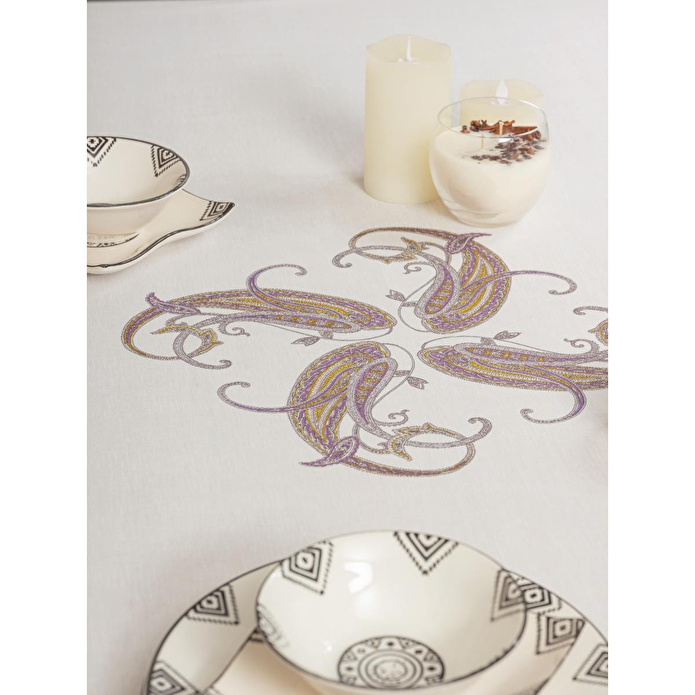 Cotton Box Pano Baskılı Masa Örtüsü Nels Bej 170x170