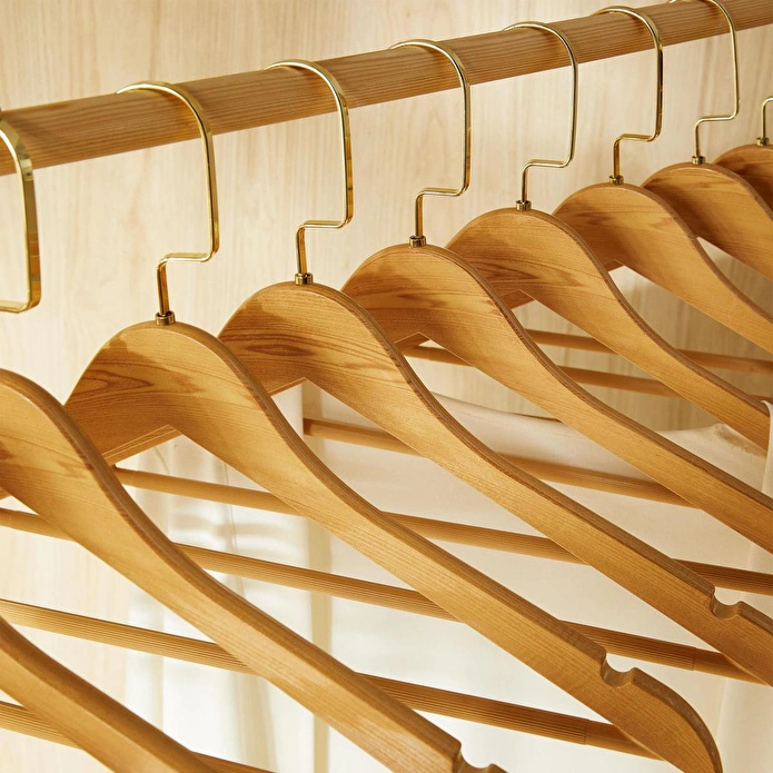 Ocean Home Textile 9'lu Altın Kancalı Ahşap Görünümlü Plastik Giysi Askısı 25 X 44.5 X 1 Cm