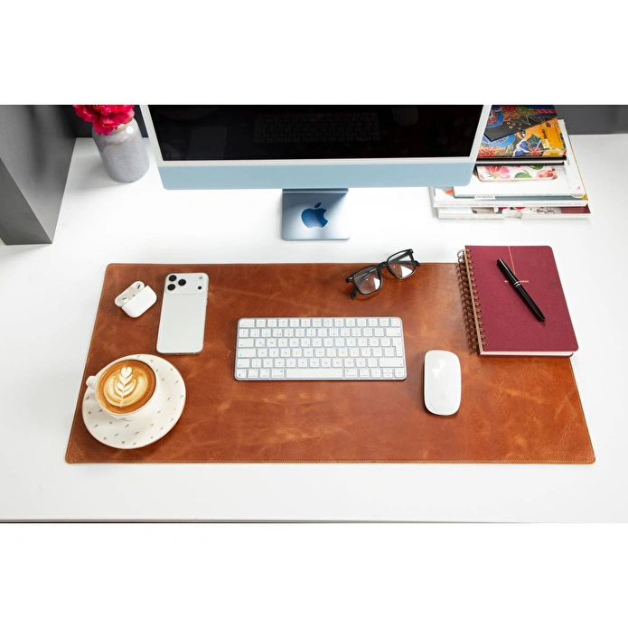 Bloominbag Atelier 91 Golden Tan Leather Desk Mat - Medium