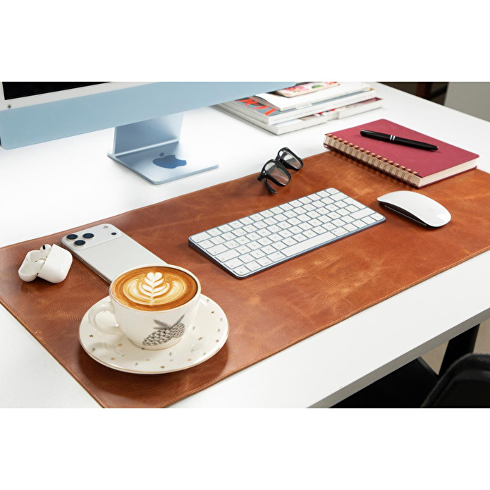 Bloominbag Atelier 91 Golden Tan Leather Desk Mat - Medium