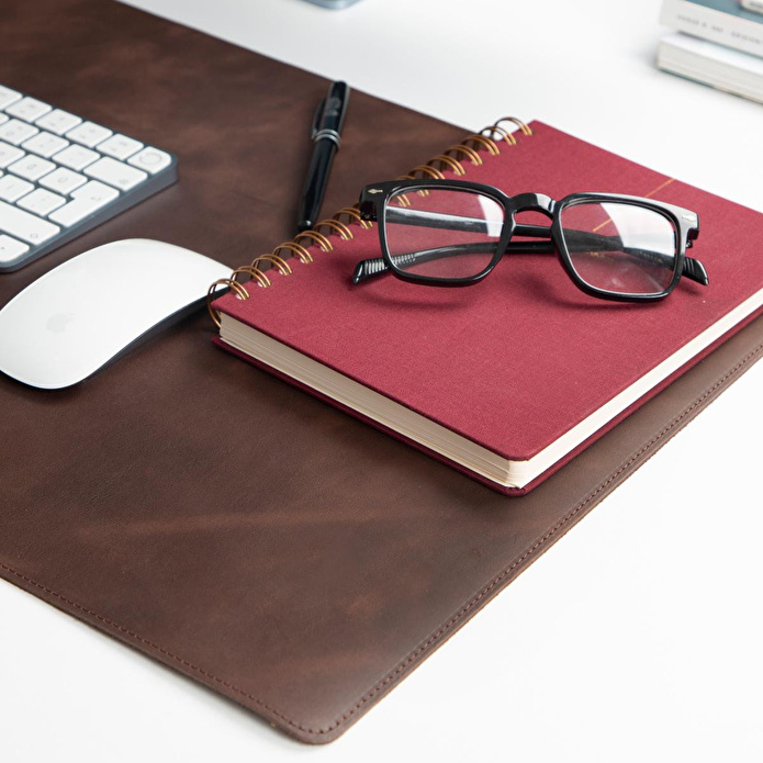 Bloominbag Atelier 91 Saddle Heritage Leather Desk Mat - Medium