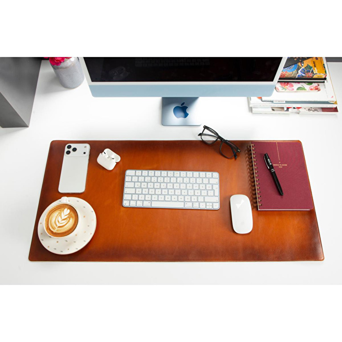 Bloominbag Atelier 91 Sandy Tan Leather Desk Mat - Medium