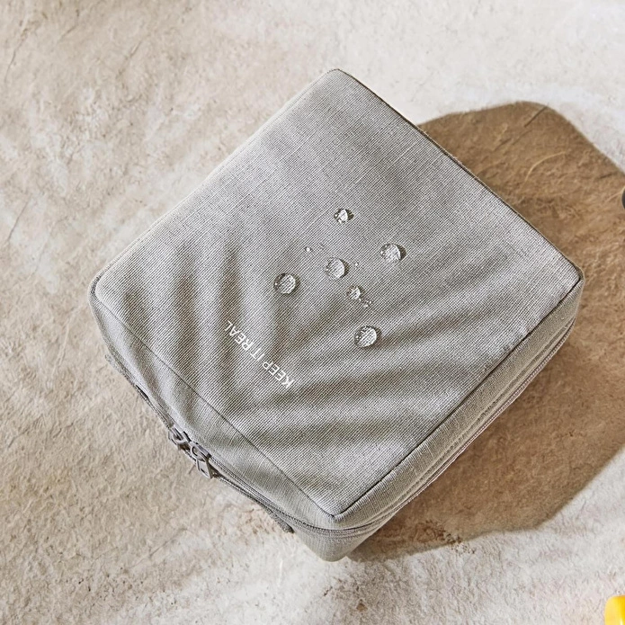 Ocean Home Textile Termal Astarlı Su İtici Leke Tutmaz Gri Renk Jüt Keten Makyaj İlaç Çantası 20 X 21 X 11 Cm