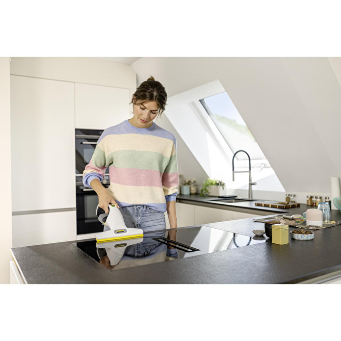 Karcher Wv 1 Compact Care Cam Temizleme Makinesi