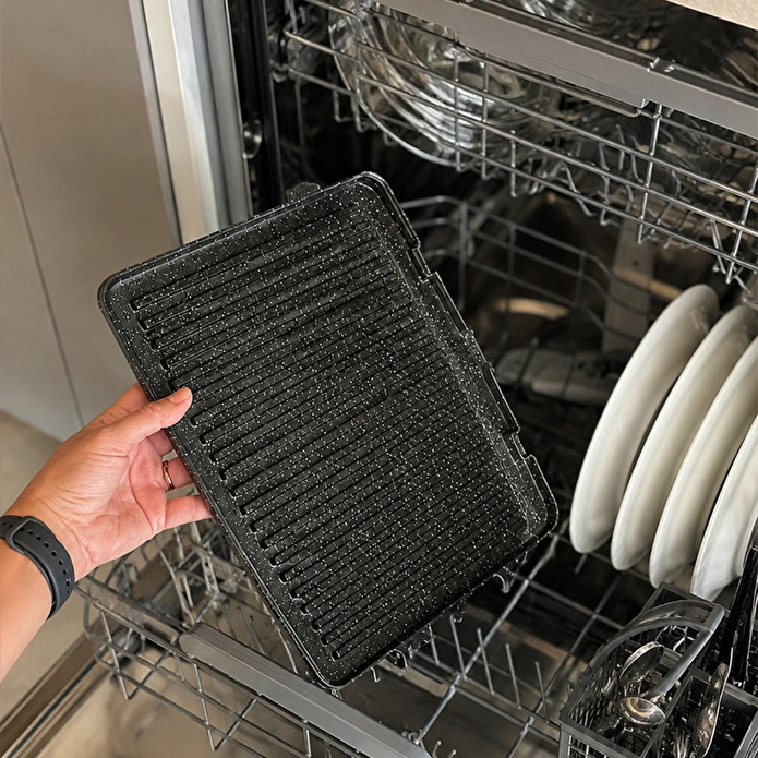Bernardo Ruby 2000W 6 Dilim Kapasiteli Çıkarılabilir Plakalı Izgara ve Tost Makinesi Inox