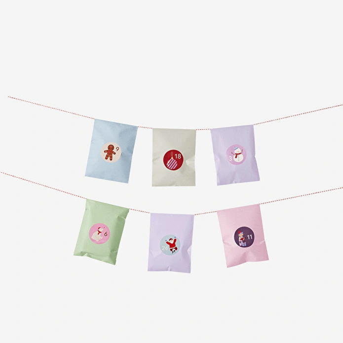 Flying Tiger Copenhagen 24'lü Renkli Hediye Paketi ve Geri Sayım Çıkartması Seti