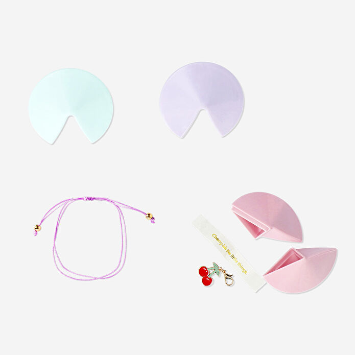 Flying Tiger Copenhagen 3 Sürpriz Charm'lı Şans Bilekliği