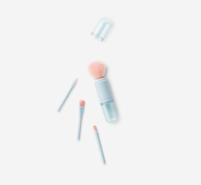 Flying Tiger Copenhagen 4 Parçalı Çok Renkli Seyahat Boy Makyaj Fırça Seti