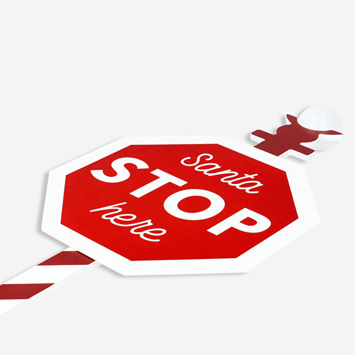 Flying Tiger Copenhagen Yılbaşı Tabelası