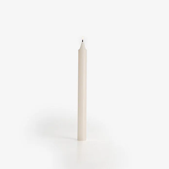 Flying Tiger Copenhagen Fildişi Rengi Şamdan Mumu 2,2 cm x 24 cm