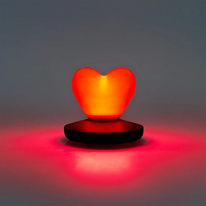 Flying Tiger Copenhagen Kalp Şekilli Baş Ucu Lambası