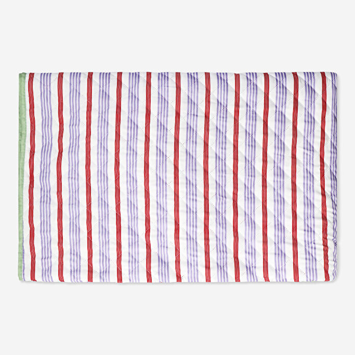 Flying Tiger Copenhagen Çilek Desenli Kapitone Piknik Örtüsü