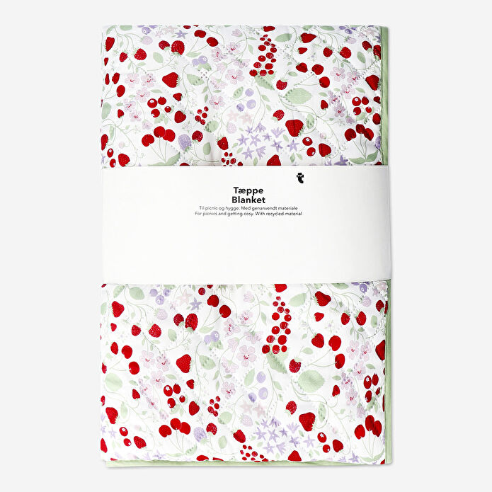 Flying Tiger Copenhagen Çilek Desenli Kapitone Piknik Örtüsü