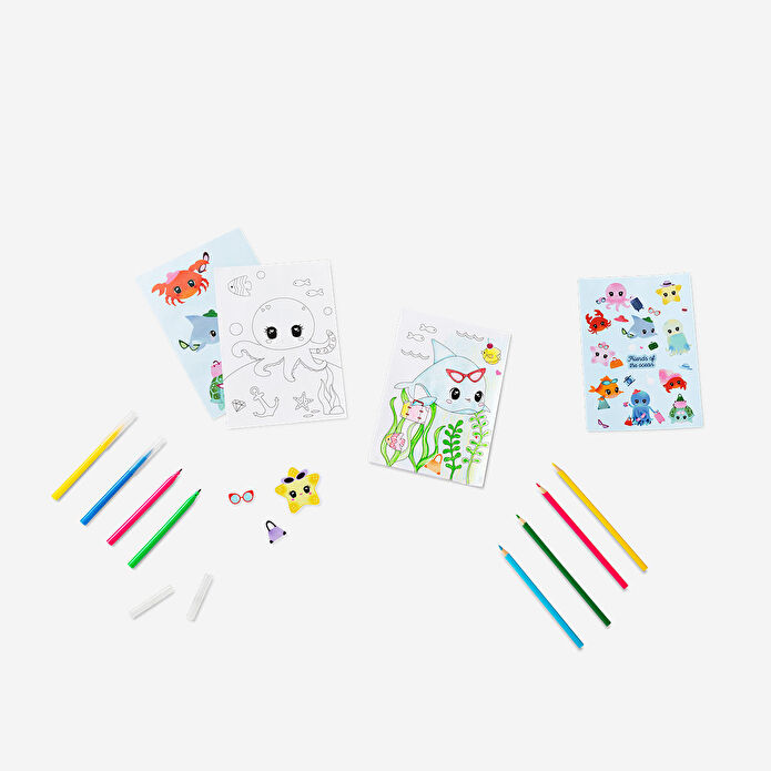 Flying Tiger Copenhagen Pembe Sarı Çizgili Bavul İçinde Kırtasiye Seti