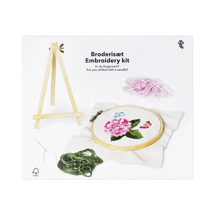 Flying Tiger Copenhagen Kendin Yap Çiçekli Kanaviçe