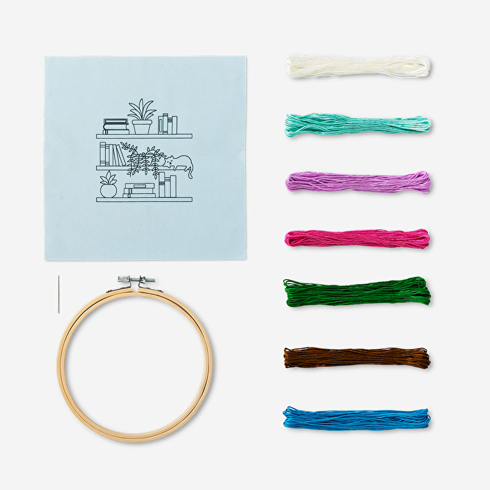 Flying Tiger Copenhagen Kendin Yap Kitaplık Motifli Nakış Kiti