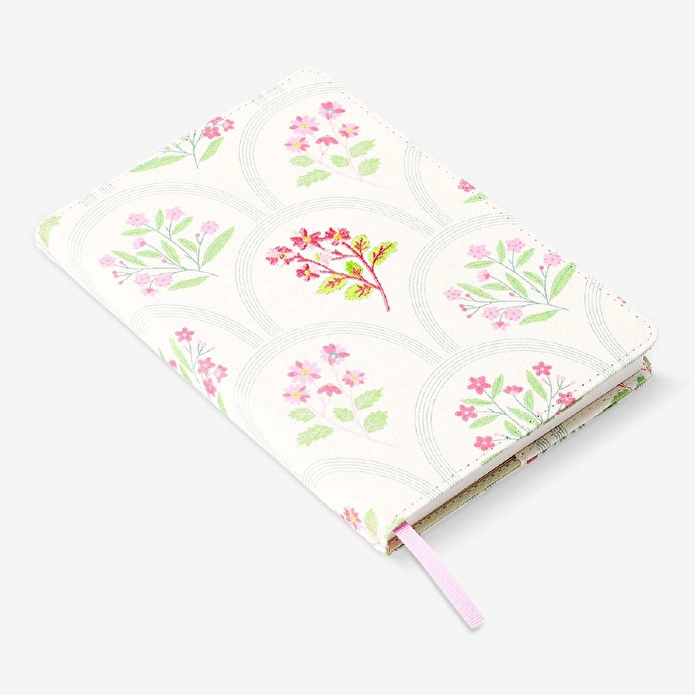 Flying Tiger Copenhagen Çiçek Nakışı Desenli Defter A5