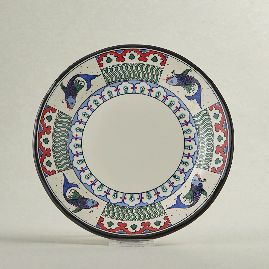 Karaca x Ömür Akkor İznik Balık Pasta Tabağı 21 cm