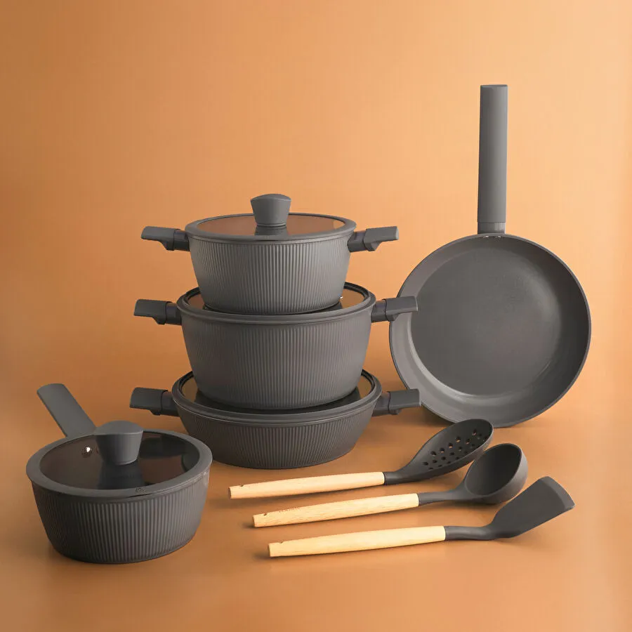 Karaca x Refika Swiss Crystal Pureline İndüksiyon Tabanlı 12 Parça Tencere Seti Gri