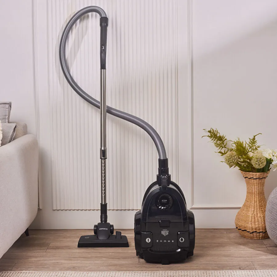Karaca Vantuz Action Force X10 2 Lt Toz Torbasız Hazneli Elektrikli Süpürge Black 899 W