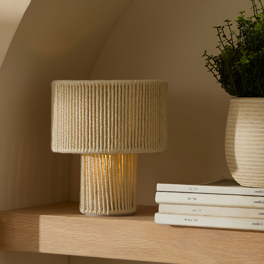 Karaca Home Fimi Masa Lambası 15,5 x 15,5 x 18 cm