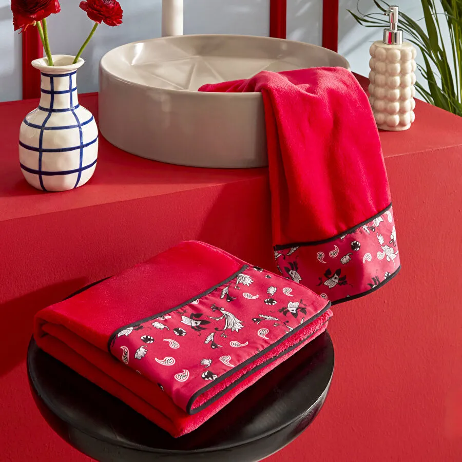 Karaca Home X 2Wins Hestia Havlu Seti Kırmızı