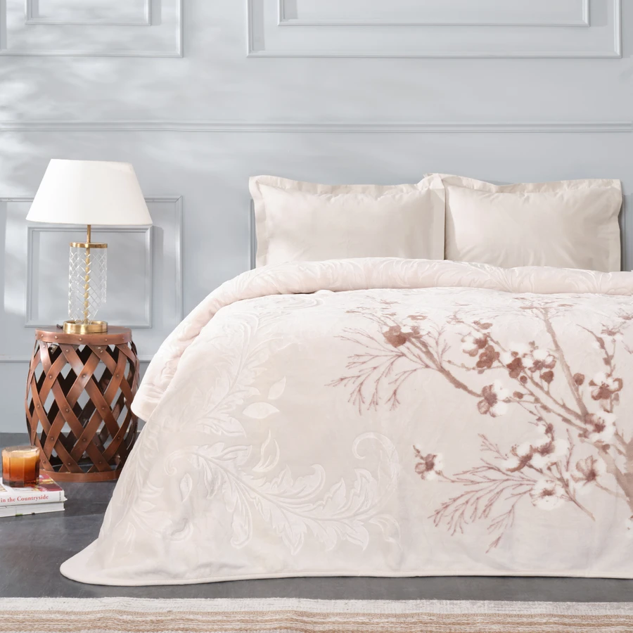 Karaca Home Sakura Bej Çift Kişilik Embosy Battaniye