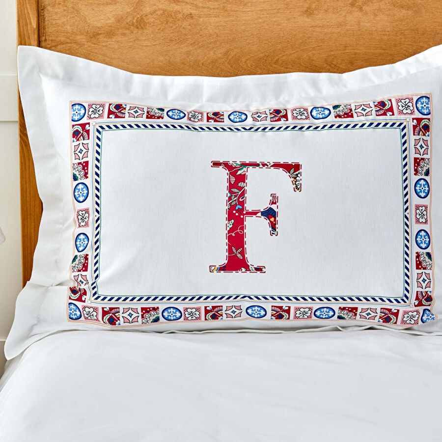Karaca Home Letra Kırmızı %100 Pamuk F Harfi Yastık Kılıfı