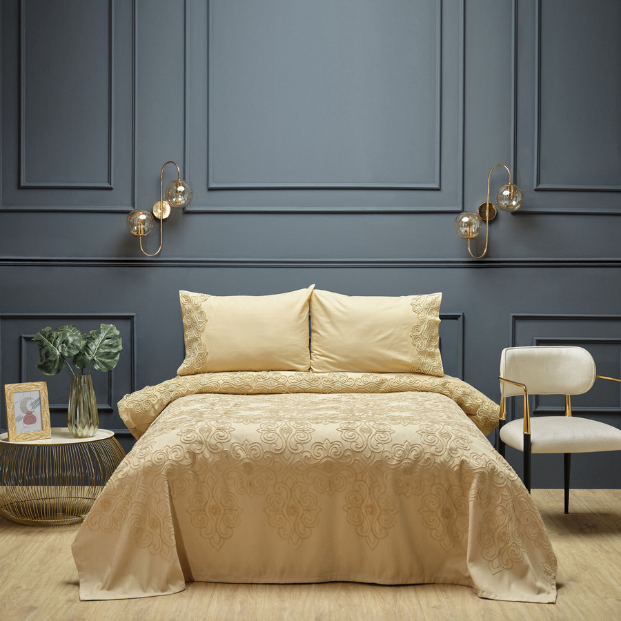 Karaca Home Marissa Bej Çift Kişilik Nakışlı Nevresim Pike Set