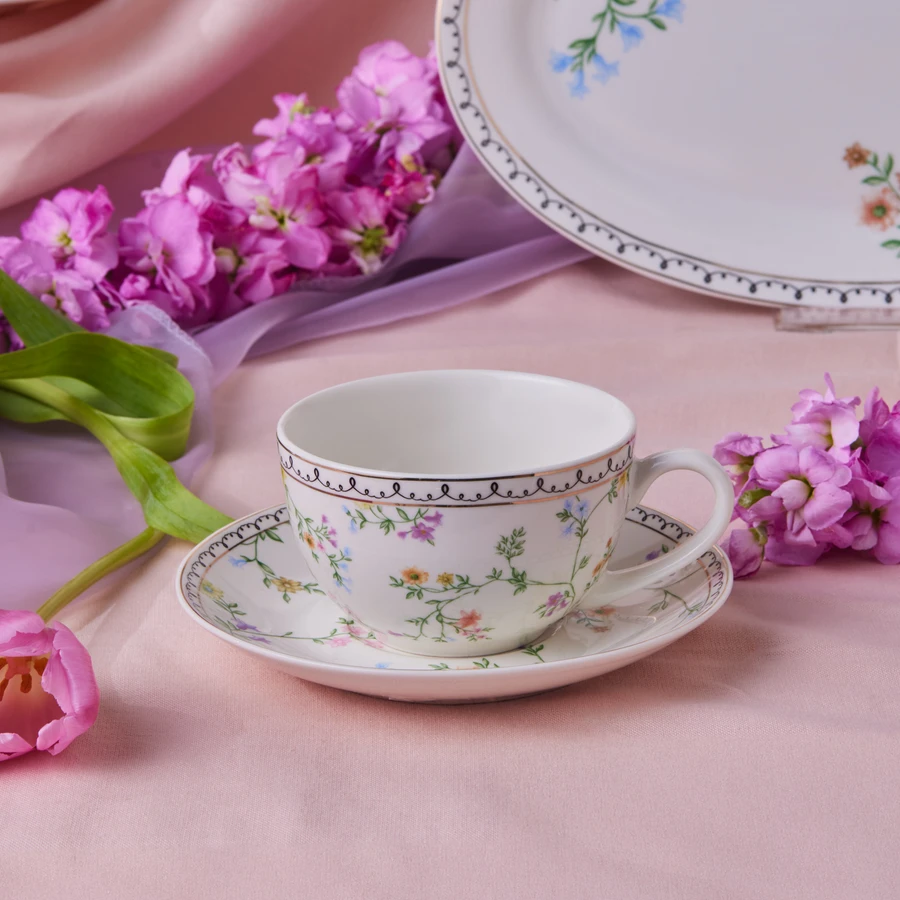 Karaca Minton Çay Fincanı ve Tabağı 220 Ml