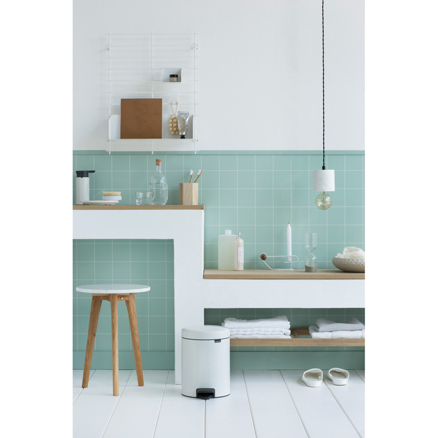 Brabantia Newicon White Pedallı Çöp Kutusu 5 lt
