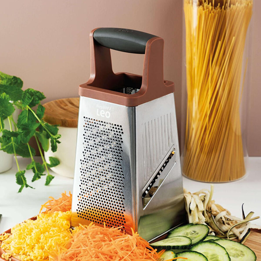 Berghoff Leo 18/10 Paslanmaz Çelik 4 Yönlü Alttan Kapaklı Rende 25 Cm