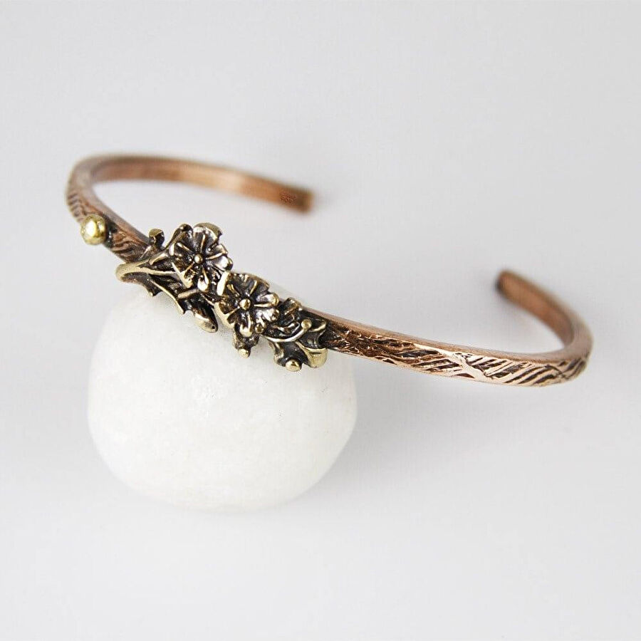 Coho Objet Coho Tılsım İkiz Çiçekli Bakır El İşleme Bileklik