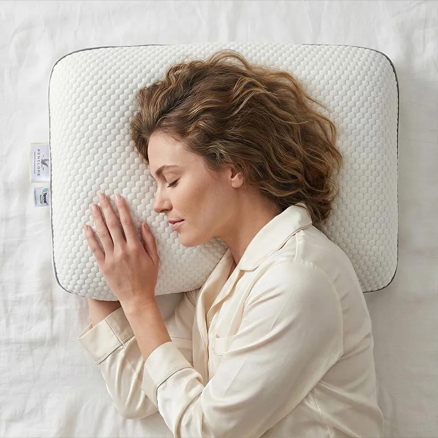 Penelope Ortopedik Baş Ve Boyun Destekli 3 Katmanlı Karbon Yastık - Layered Serisi