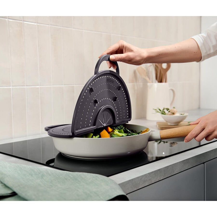 Tchibo Yağ Sıçramasına Karşı Koruyucu, 4’ü 1 Arada