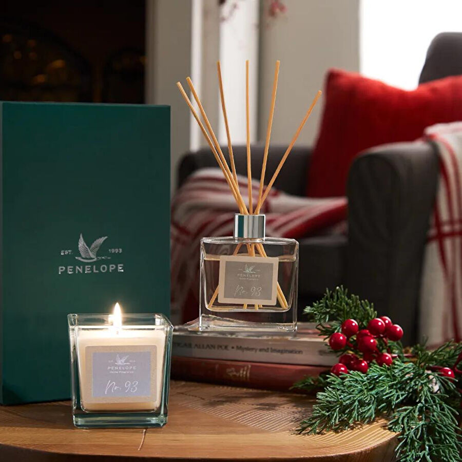 Penelope Yılbaşı No.93 Kutulu Hediye Seti (oda Kokusu & Mum)