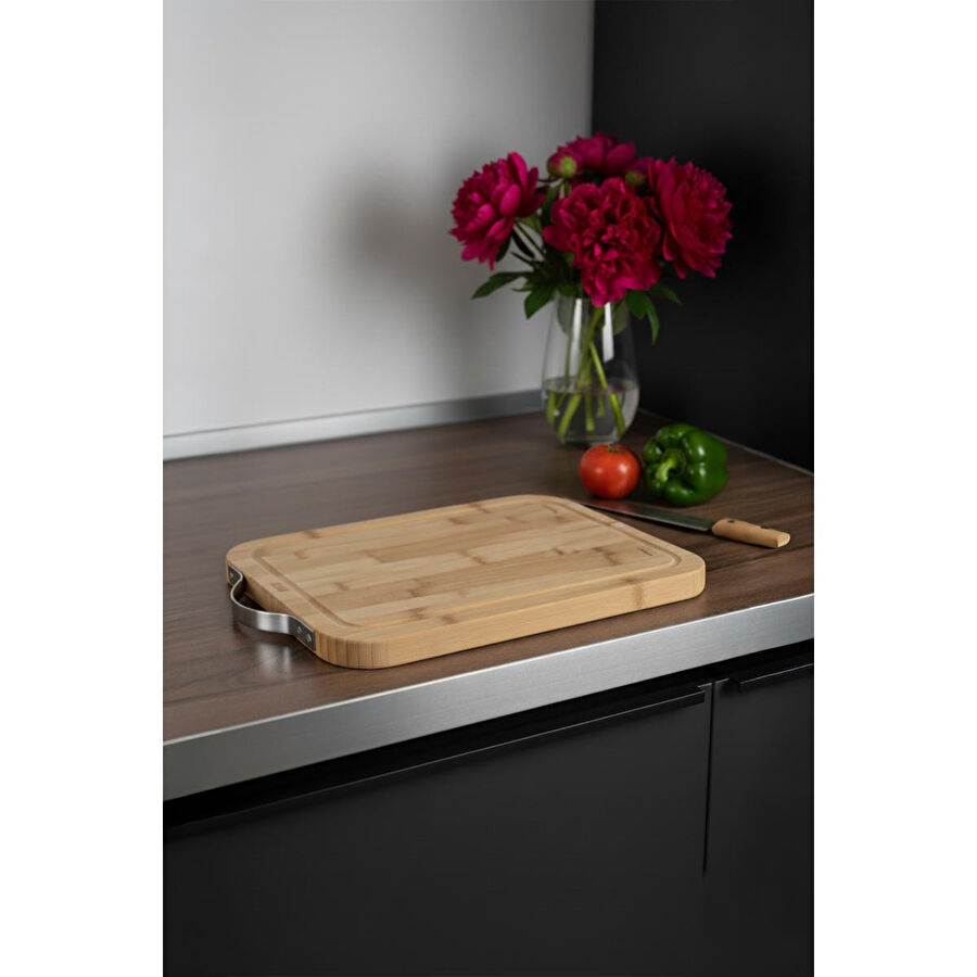 Bambum Zoe Çelik Kulplu Kesme Tahtası