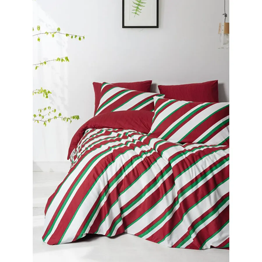 Cozy Home Festive Çift Kişilik Lastikli Çarşaflı Nevresim Takımı Merry Kırmızı