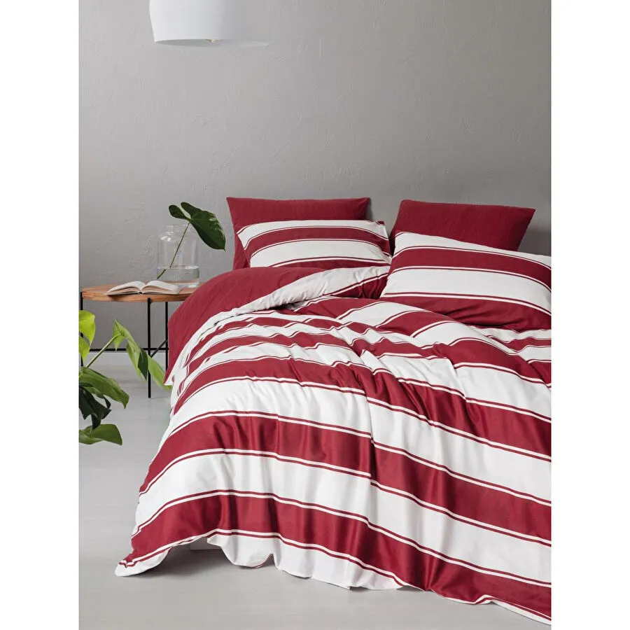 Cozy Home Festive Çift Kişilik Lastikli Çarşaflı Nevresim Takımı Jolly Kırmızı