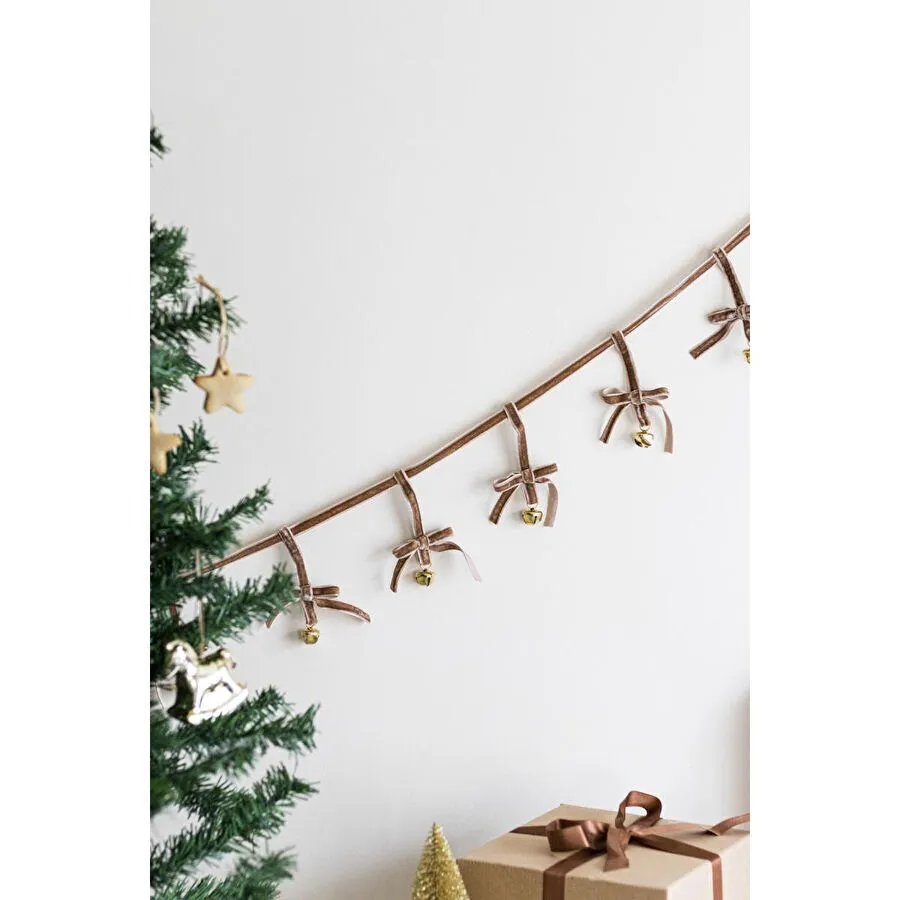Beige & Stone Yılbaşı Kadife Kurdele Gold Zilli Zincir Noel Çam Ağaç Süsü