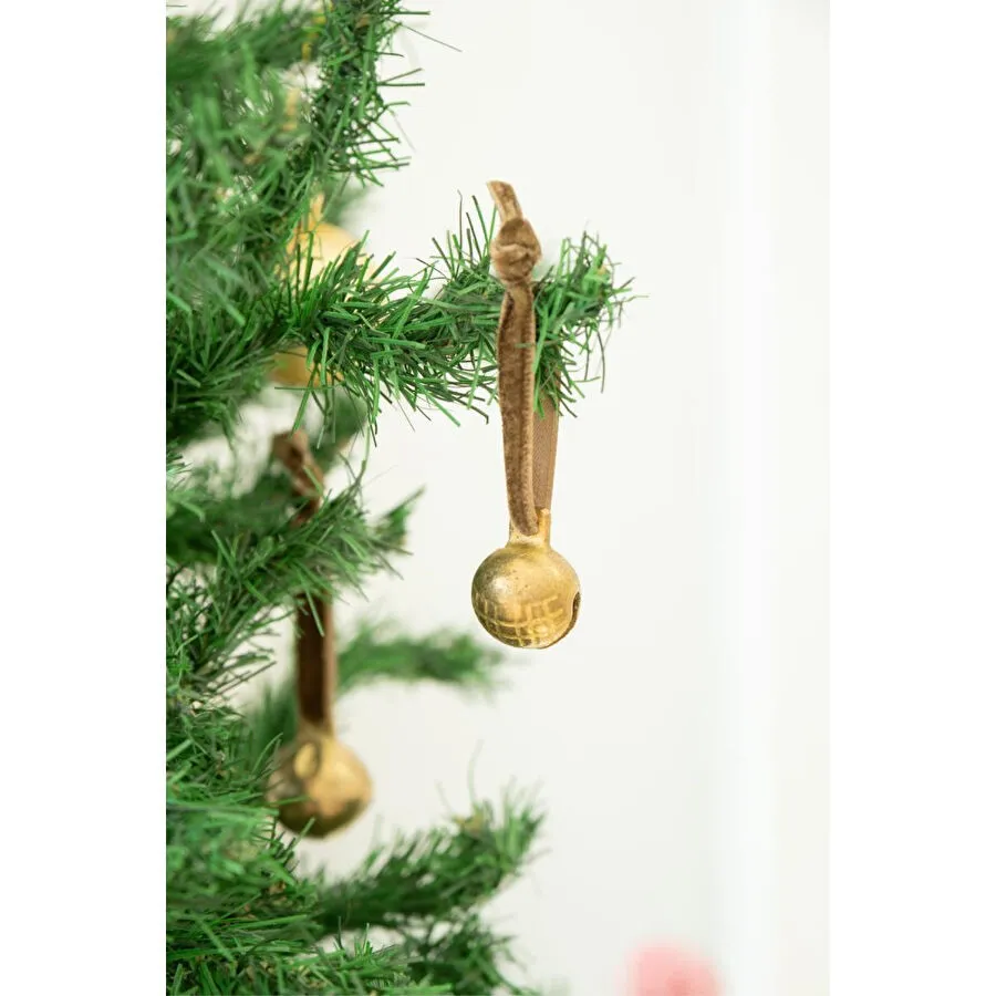 Beige & Stone X Den.interiors Yılbaşı Ağaç Süsü Boz Yeşil Küçük Gold Top Çan