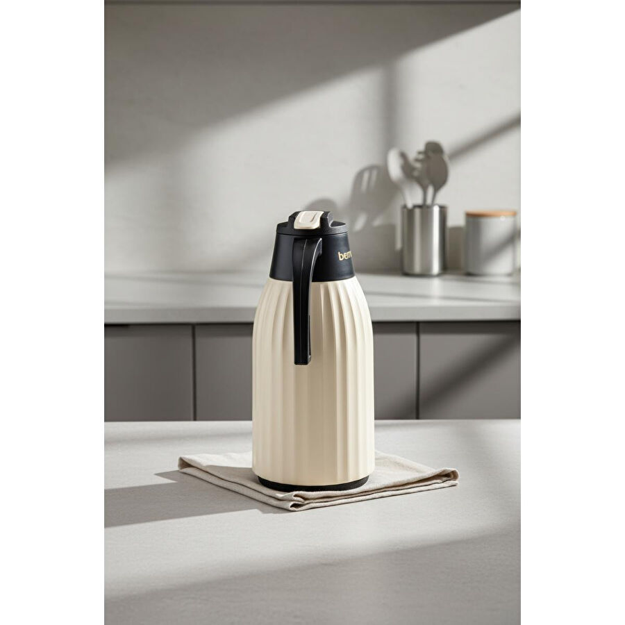 Bernardo Silva Cam Termos Krem 1.5 Litre