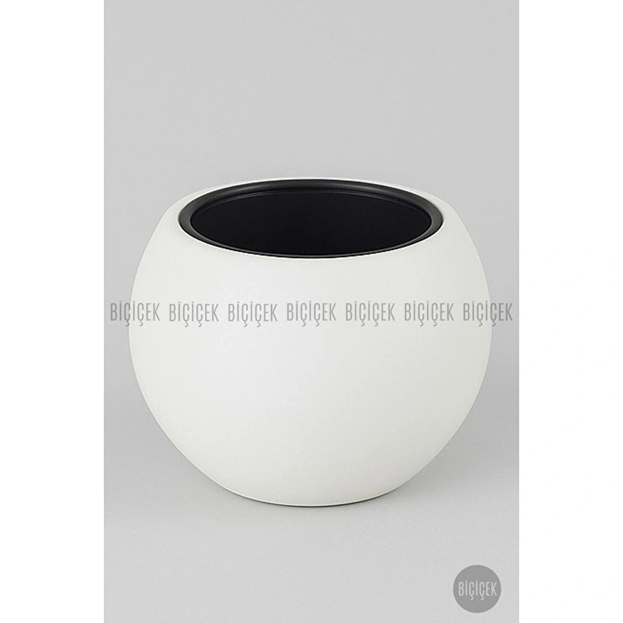 Biçiçek Plastik Küre Saksı 25 Cm Çap Beyaz