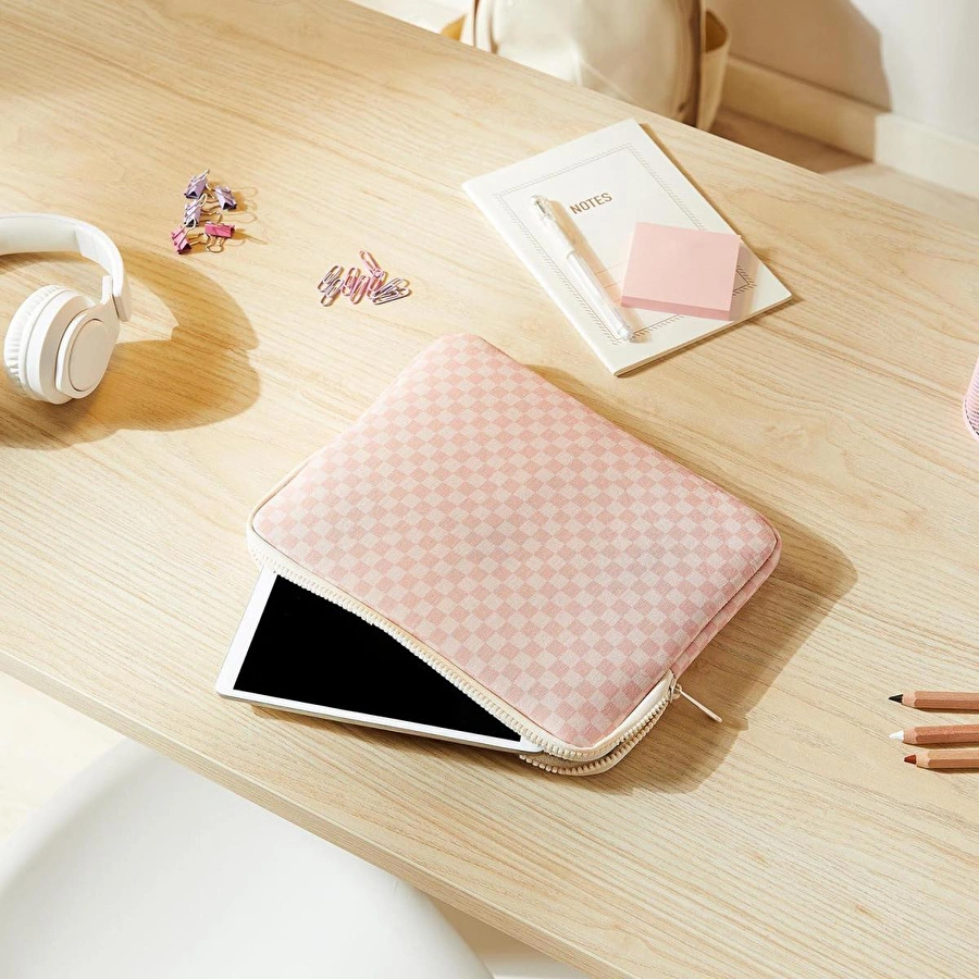 Ocean Home Textile Su İtici Leke Tutmaz Pembe Dama Desen Tablet Taşıma Çantası / Kılıfı 27 X 21 X 2 Cm