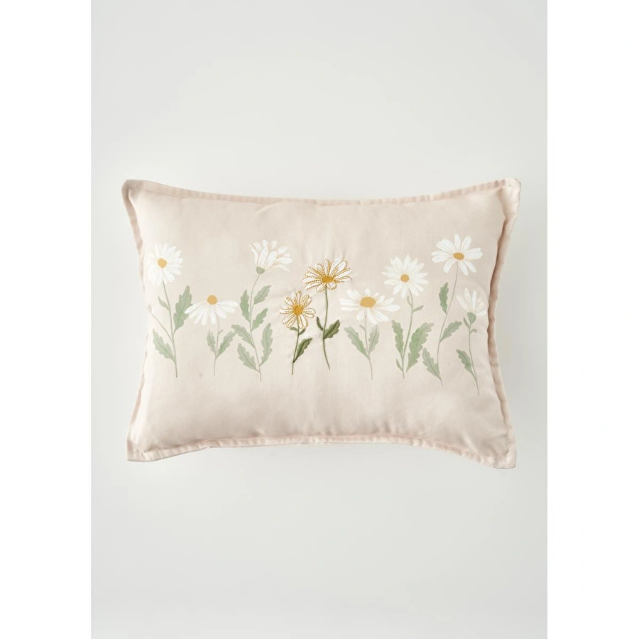 Bella Maison Daisy Volanlı Kenar Nakışlı Dekoratif Yastık Kılıfı Bej (35x50 Cm) Bej
