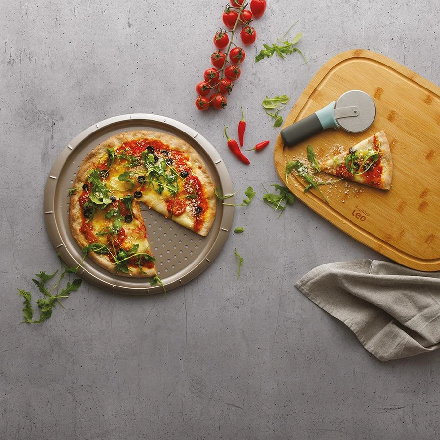 Berghoff Leo Balance Karbon Çeliği Dellikli Pizza Tavası 32x1,5 Cm