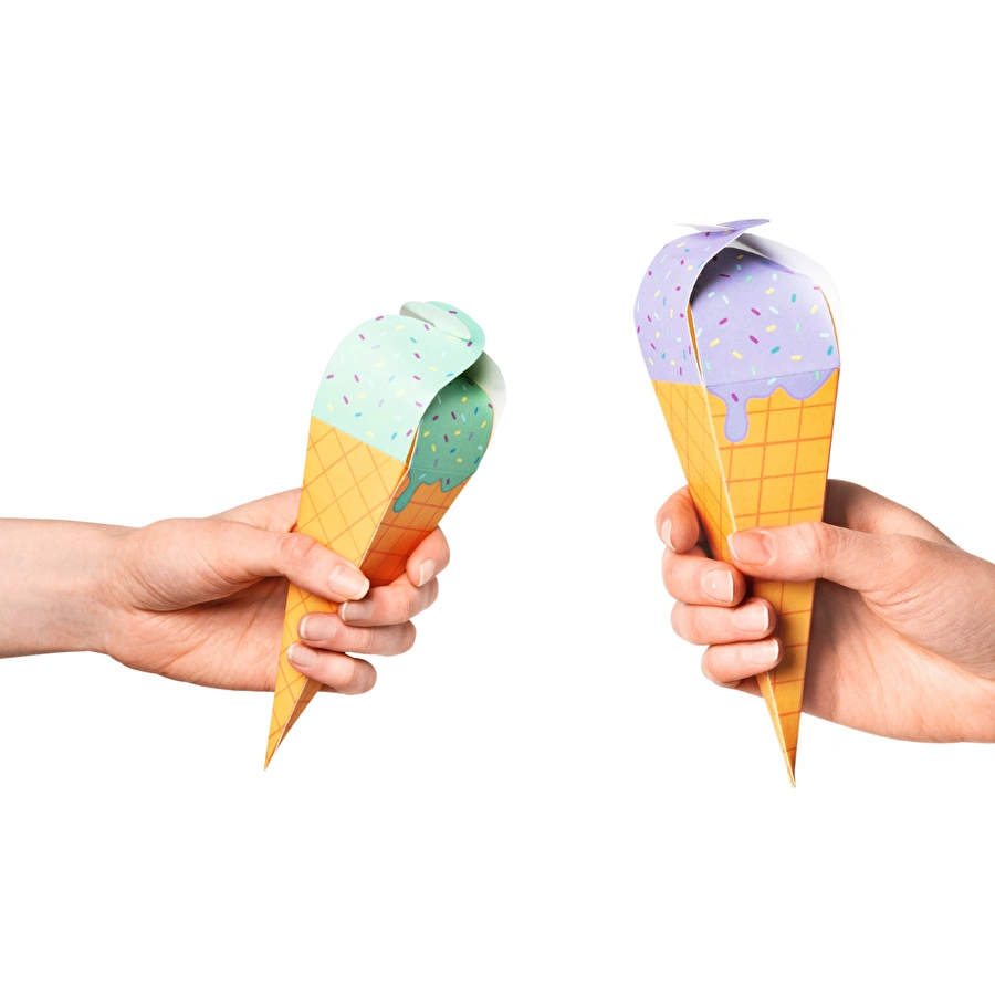 Flying Tiger Copenhagen Dondurma Külahı Şeklinde Atıştırmalık Kutusu