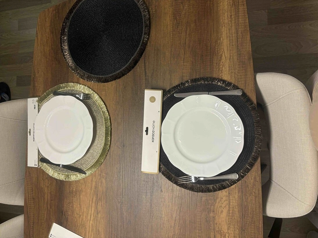 KaracaSever değerlendirme görseli 1